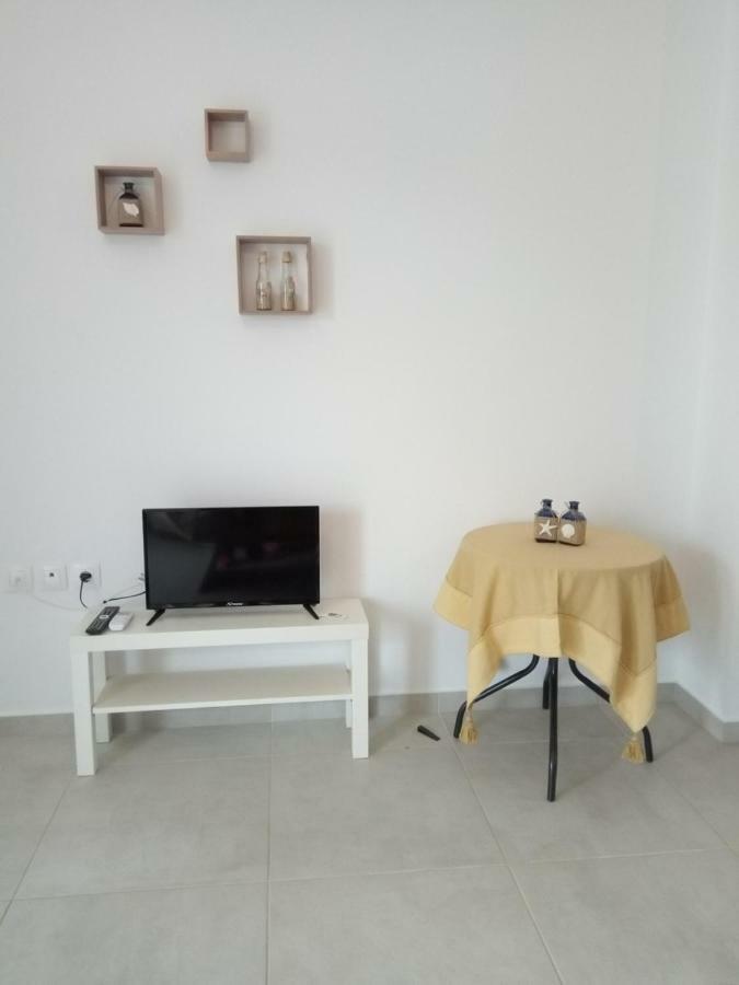 Almira Ghouse Apartment Almiropotamos Bagian luar foto